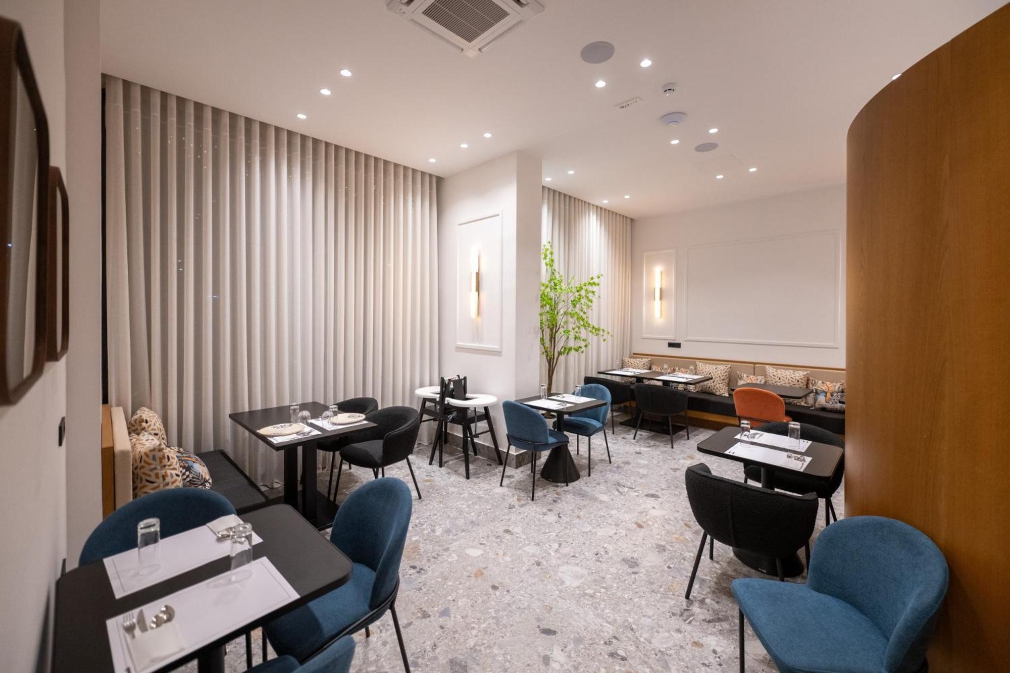 11Suites 아이기오 외부 사진